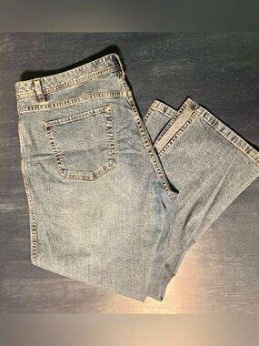 Vintage Y2K Old Navy Light Blue Low Rise Cropped Ankle Jeans
